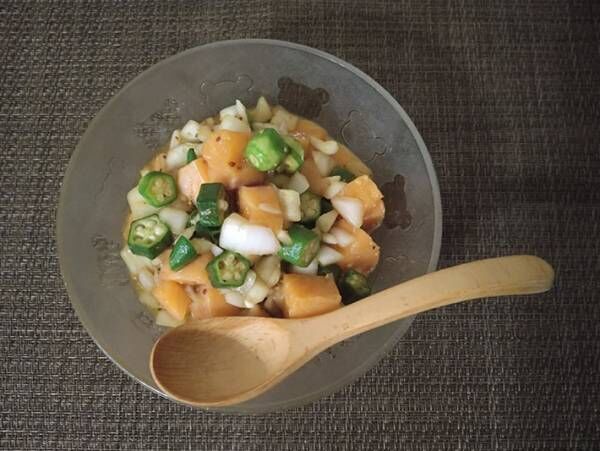 夏はネバネバ野菜のオクラが旨い！ 彩りもキレイな『タルタル風サラダ』のレシピをご紹介！