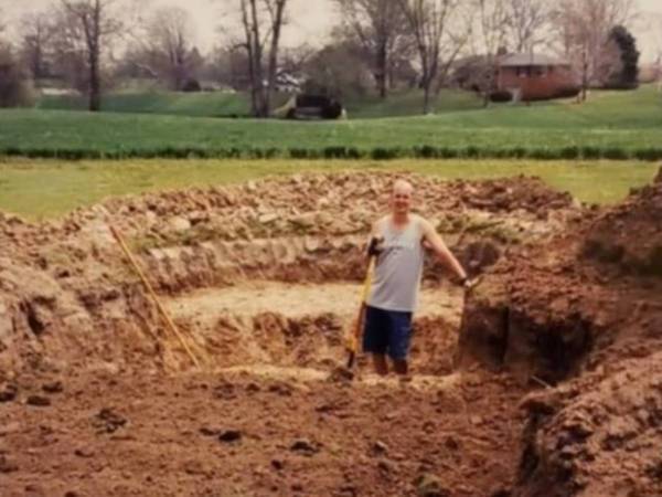 日本庭園好きのアメリカ人が『コイが泳ぐ池』を作ったら？　「感動した！」