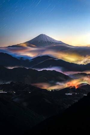 「まじか」「絵じゃないの！？」　富士山の写真に国内外から反響が相次ぐ