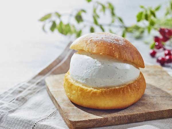 ついに…！　ローソンからマリトッツォが登場、何味かというと？