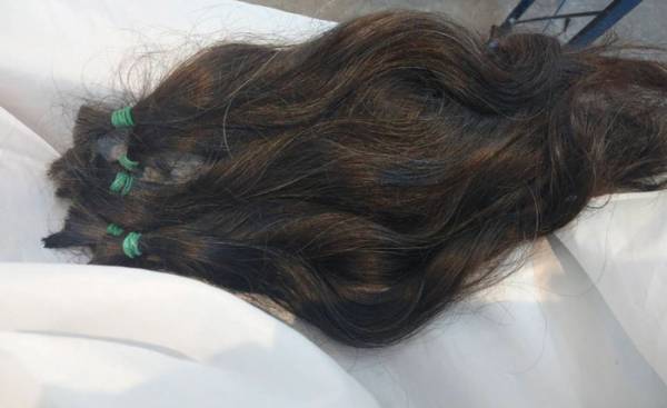 中年の弟が髪を伸ばし始めた　数年後、連絡を受けた姉はハッとした