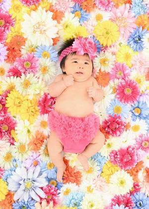 生後１か月の娘を撮ったら…？　まさかの仕上がりに「声出して笑った」「お腹痛い！」