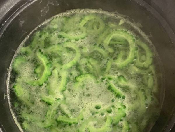 ゴーヤが嫌いな人にもおすすめ！奇跡のゴーヤサラダ