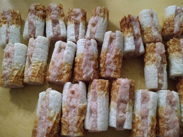 チューブのクオリティ高し！ ひと味ちがう青じその『ちくわDEギョーザ』レシピをご紹介！