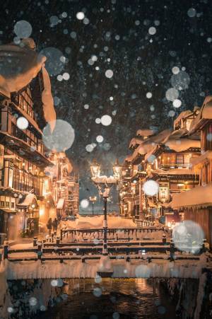 温泉街が雪化粧　撮影した１枚に「行きたすぎる」の声が続出