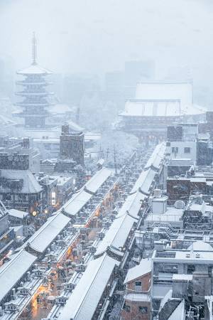 雪降る浅草を撮影したら…　貴重な１枚に「渋い」「かっこよすぎる」