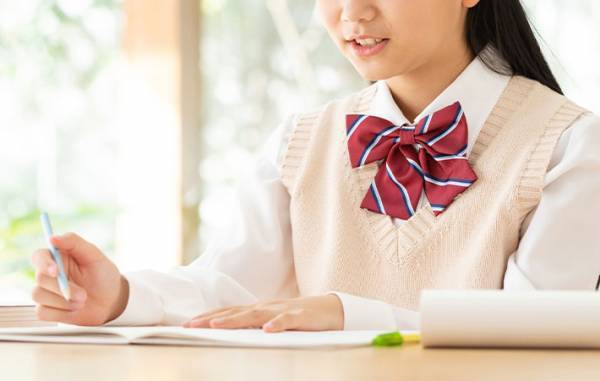 兄弟別々に出発することに、不満を漏らす女の子　理由に「すごく分かる」の声