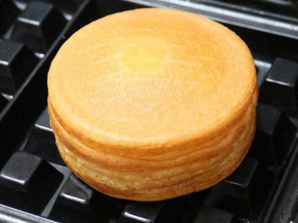 冷凍食品の今川焼が…？　個性を奪われた、悲しい姿がこちら