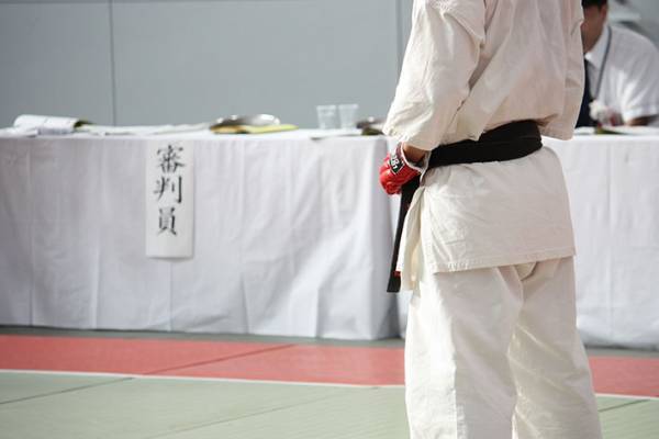 【『ファイトソング』感想・１話】ハードモードな一人の人生と、ただ一つの歌