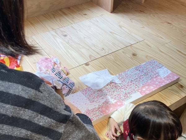 捨てるに捨てられない子供服をリメイク！残して捨てる活用法