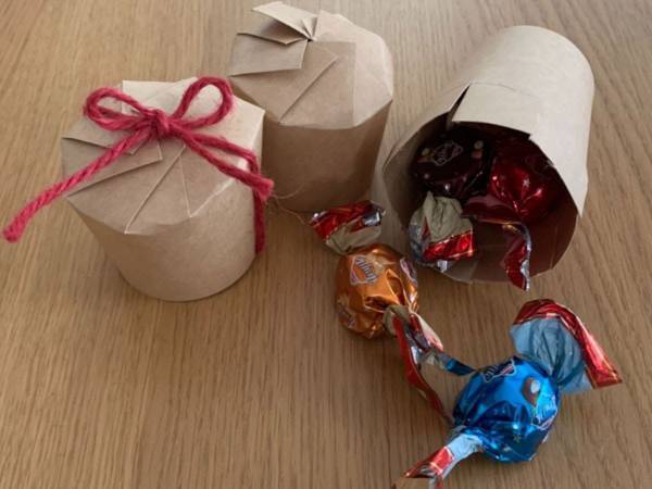 小さなチョコにおすすめ　紙コップを使って簡単にできるラッピング方法