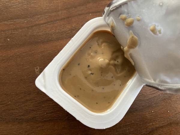 マクドナルドのチキンマックナゲットに新味登場！さらにソースまで新味だと？