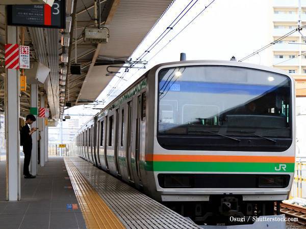 電車でタバコ注意し、高校生が暴行被害に　勇気ある行動に「素晴らしい」「間違ってない」