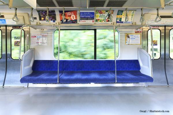 電車でタバコ注意し、高校生が暴行被害に　勇気ある行動に「素晴らしい」「間違ってない」