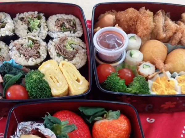 毎朝４時起きで娘の弁当を作ってきた父親　高校生活最後のお弁当はまさかの…