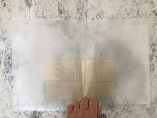 外食時のマスクどうしてる？！無印の意外なアレがマスクケースとして活用できる