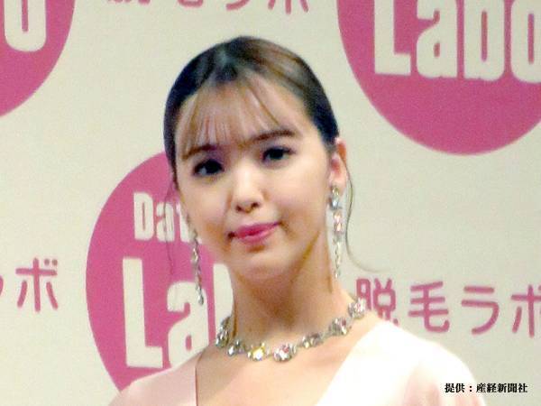 藤田ニコルが公開した写真に、ネットざわついたワケとは？　「かわいすぎ…」