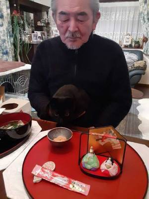 両親が手がけた『本気のひな祭り』がこちら！　「素敵」「幸せな気持ちになった」