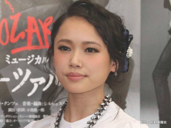 ソニンと上戸彩の『１９年前』のツーショットに「懐かしい」「お宝すぎる」の声