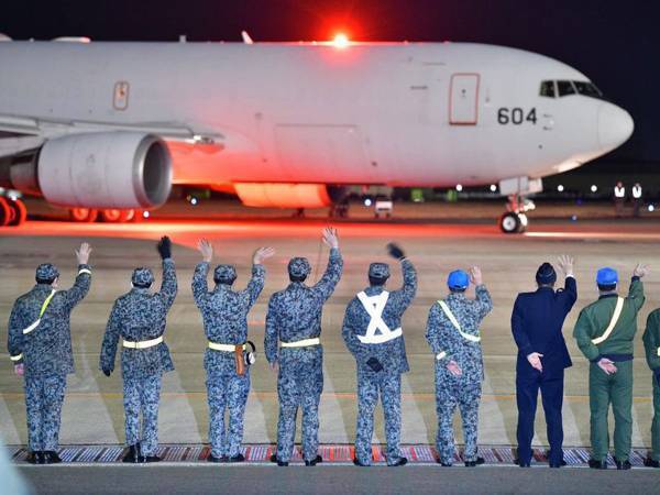 自衛隊、ウクライナに物資を提供　コメントに「感動した」「本当にありがとう」