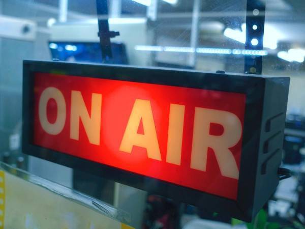 押阪忍、ラジオのデビューはニッポン放送　懐かしい収録の思い出