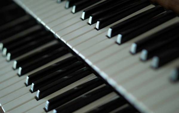 押阪忍、ラジオのデビューはニッポン放送　懐かしい収録の思い出