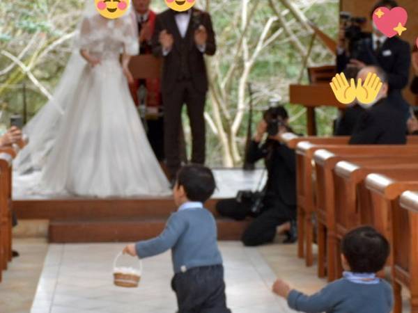 兄「歩いて行くんだよ」　扉が開いた瞬間の写真に「笑った」「全力！」