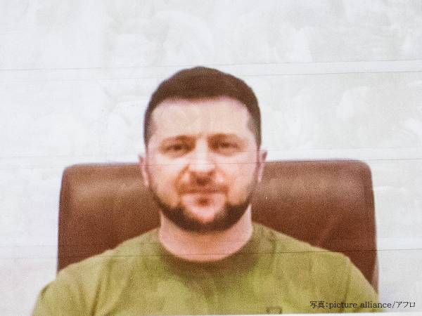 ゼレンスキー大統領が演説　「日本に心から感謝」