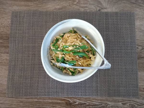 コレぞ『無限ピーマン』の進化系！ レンジで簡単！ 『かさ増し&コク増し』でおいしい！