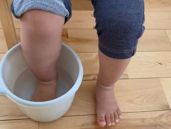 １００均ですべてそろう！これが手足形アートの進化版