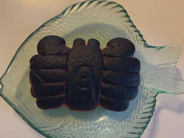 無念…！　焦げてしまったパンへの『コメント』に「笑った」「切ないね」