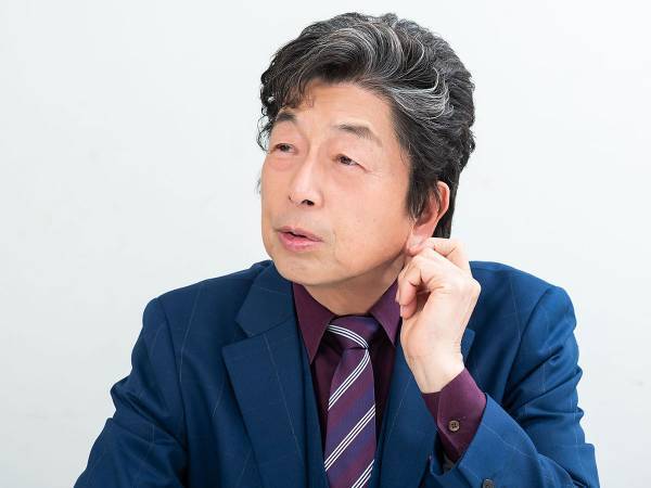 中村雅俊が詐欺師役で舞台に登場！　ウソとホントが入り交じる物語とは？