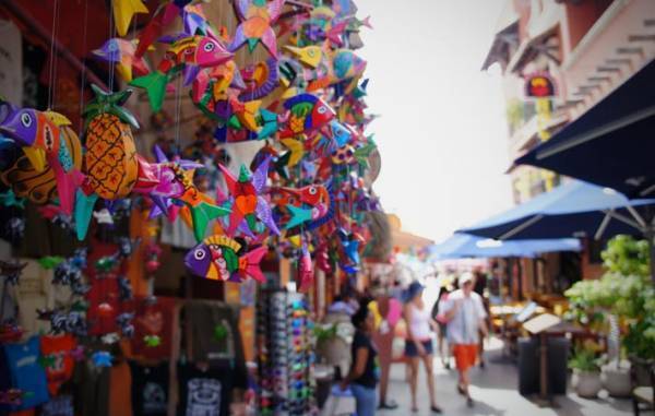 『もの』の向こう側に思いを馳せることは、世の中が少し優しくなることにつながる