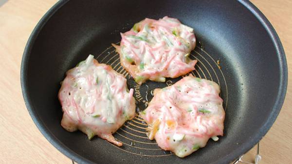 「美味しそう」「絶対に作る」　お祭りの屋台のような味　『紅焼き』レシピが話題に