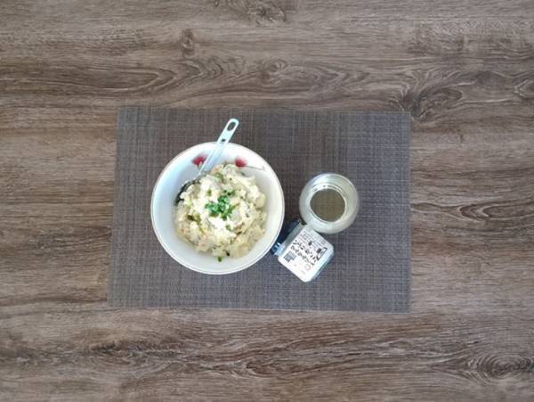 カルディの『いぶりがっこタルタルソース』は、揚げ物に添えるだけではもったいない！