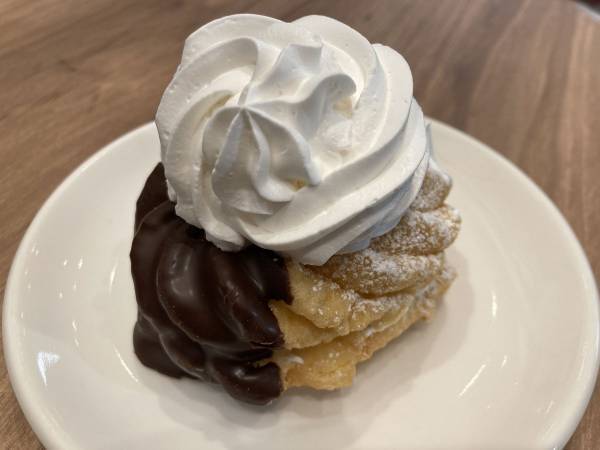 追いホイップができる神トッピング！ミスドにこんなメニューあるの知ってた？