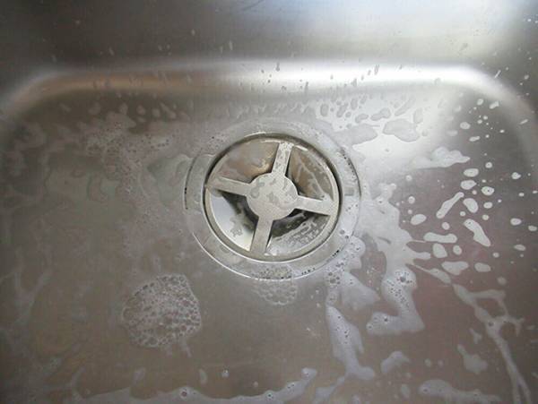 シンク用スポンジは使い捨てが正解！キッチンにある物で代用するのがおすすめ