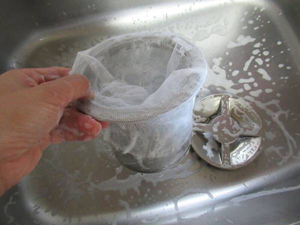 シンク用スポンジは使い捨てが正解！キッチンにある物で代用するのがおすすめ