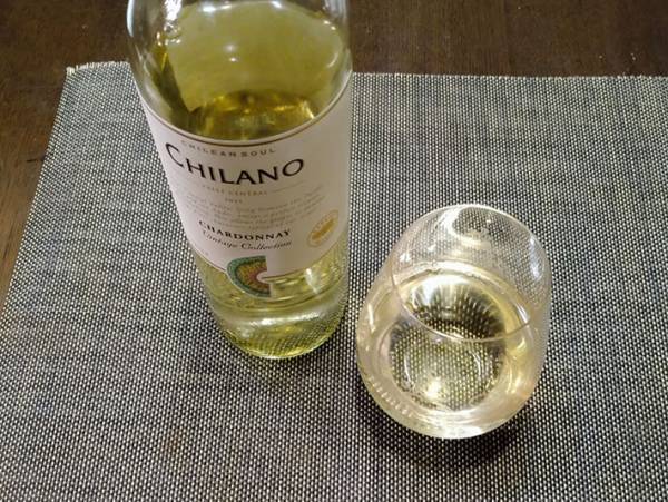 ドン・キホーテの激安チリワイン『CHILANO』の白！『ランク別飲み比べ』の結果は…