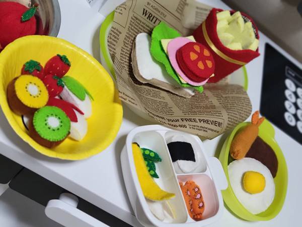 『お品書き』の内容が…！　祖母からのプレゼントに「初孫パワーすごすぎる」