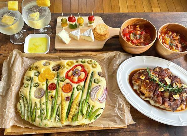 「この発想はなかった」　母の日に喜ばれた『お花パン』に、いいね続出