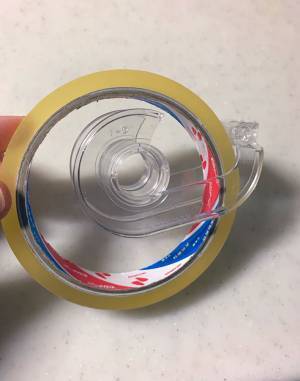 実家にある『母親しか使えないセロテープ』に「斬新で笑った」