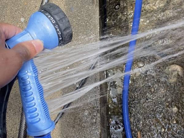 ホースを使おうとしたら…　オチに「吹いた」「笑い止まらん」