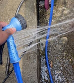 ホースを使おうとしたら…　オチに「吹いた」「笑い止まらん」