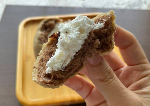 「あの二大巨頭が集結か」　不二家コラボの菓子パンが話題　食べてみると？