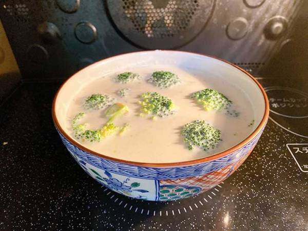 もう１品！野菜が欲しい時に時短で作れる、ブロッコリーチャウダー