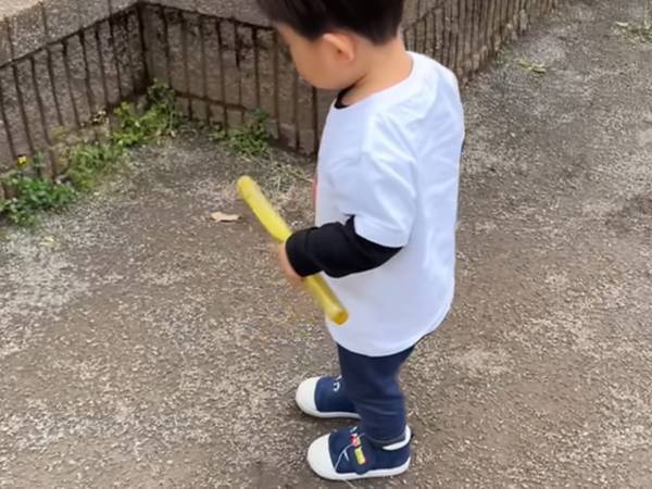 シャボン玉液をこぼした子供　その後の行動に「買ってあげたい！」