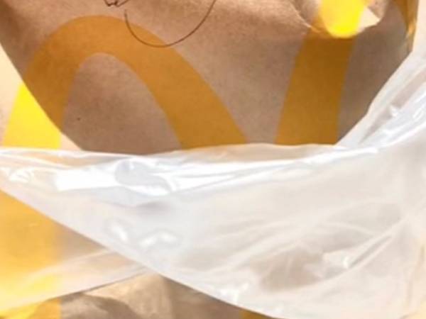 マクドナルドの『スマイル０円』を注文すると…　イラストの違いに「吹いた」