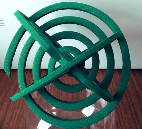 蚊取り線香が『天球儀』のように！　完成品に「なんでちょっとカッコいいんだよ！」