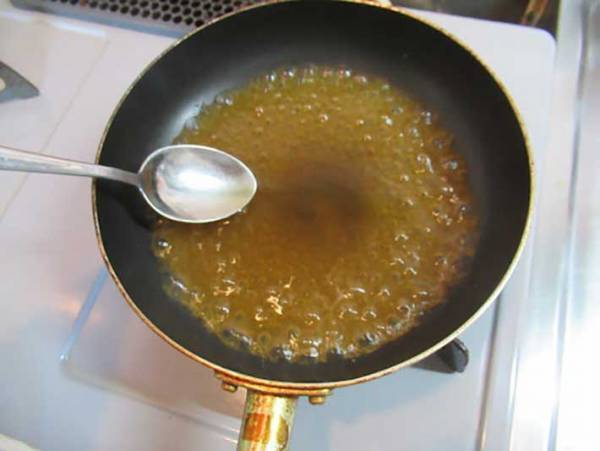 たった１５分で立派なおかずが完成！　豆腐と卵を使ったヘルシー料理の作り方